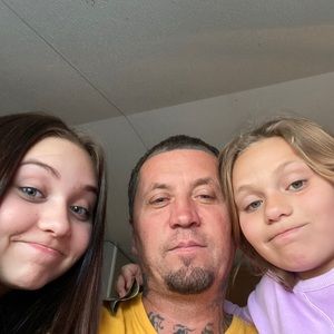 Meet your Posher, Larry